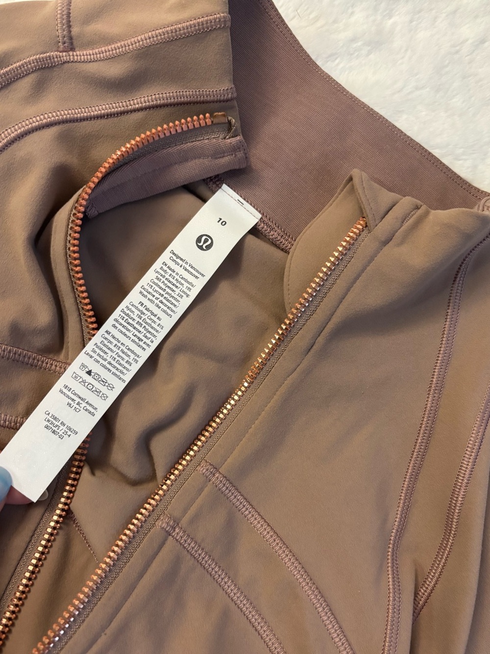 Lululemon Cropped Define Jacket Size 10 Ashen rose/rose gold metal wear - Picture 4 of 6